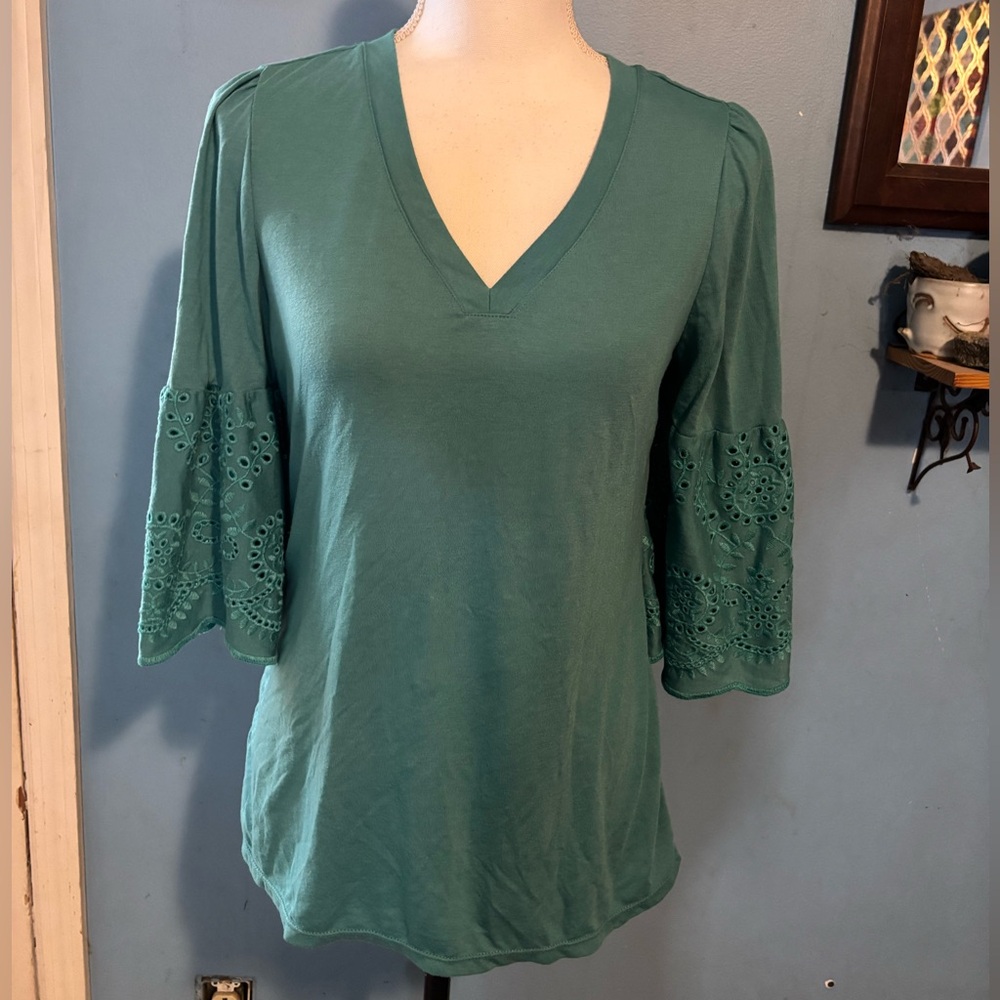 Time & Tru, Green, Eyelet Sleeve, Top
